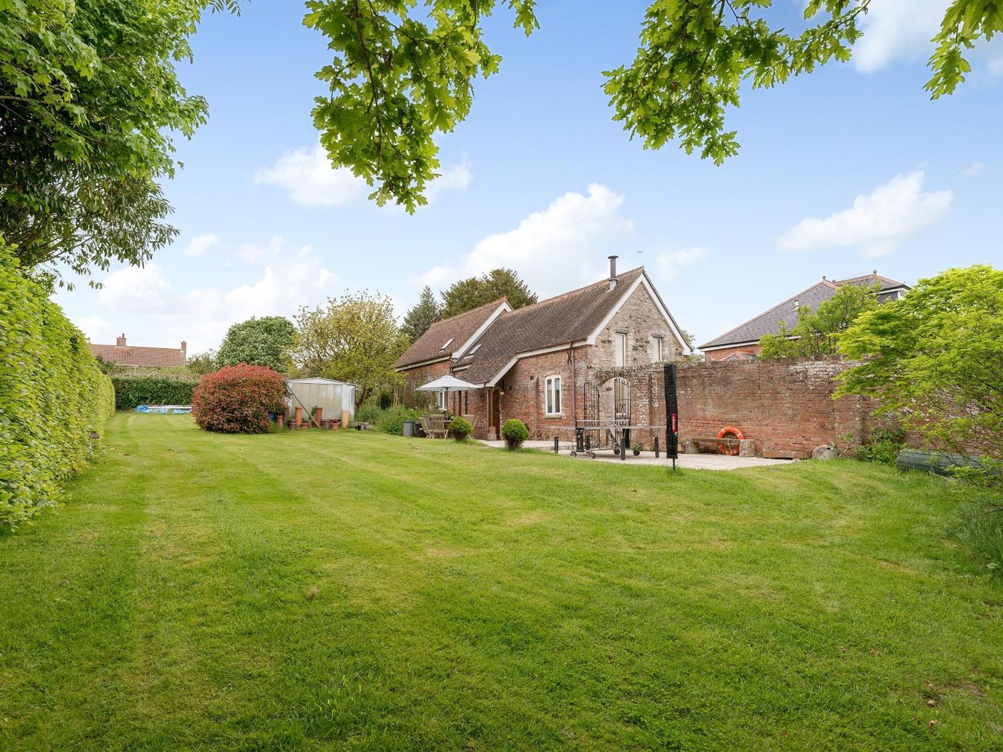 Coach House Villa Wareham Exterior photo